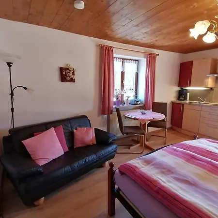 Beautiful Flat With Balcony In Bavaria Apartment