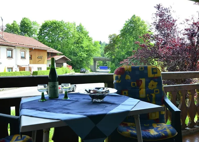 Laendliche Ferienwohnung, Apartment *